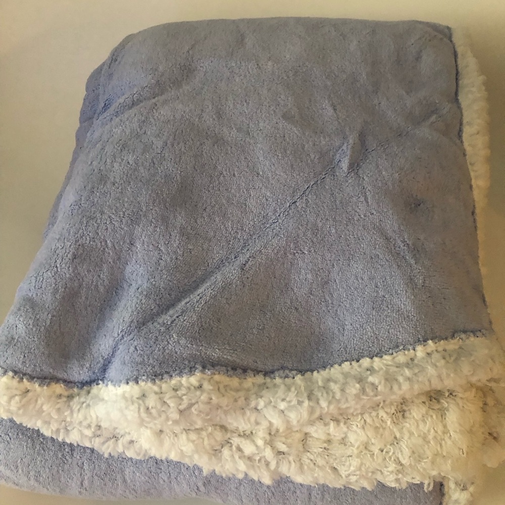 Sherpa Sofa Throw